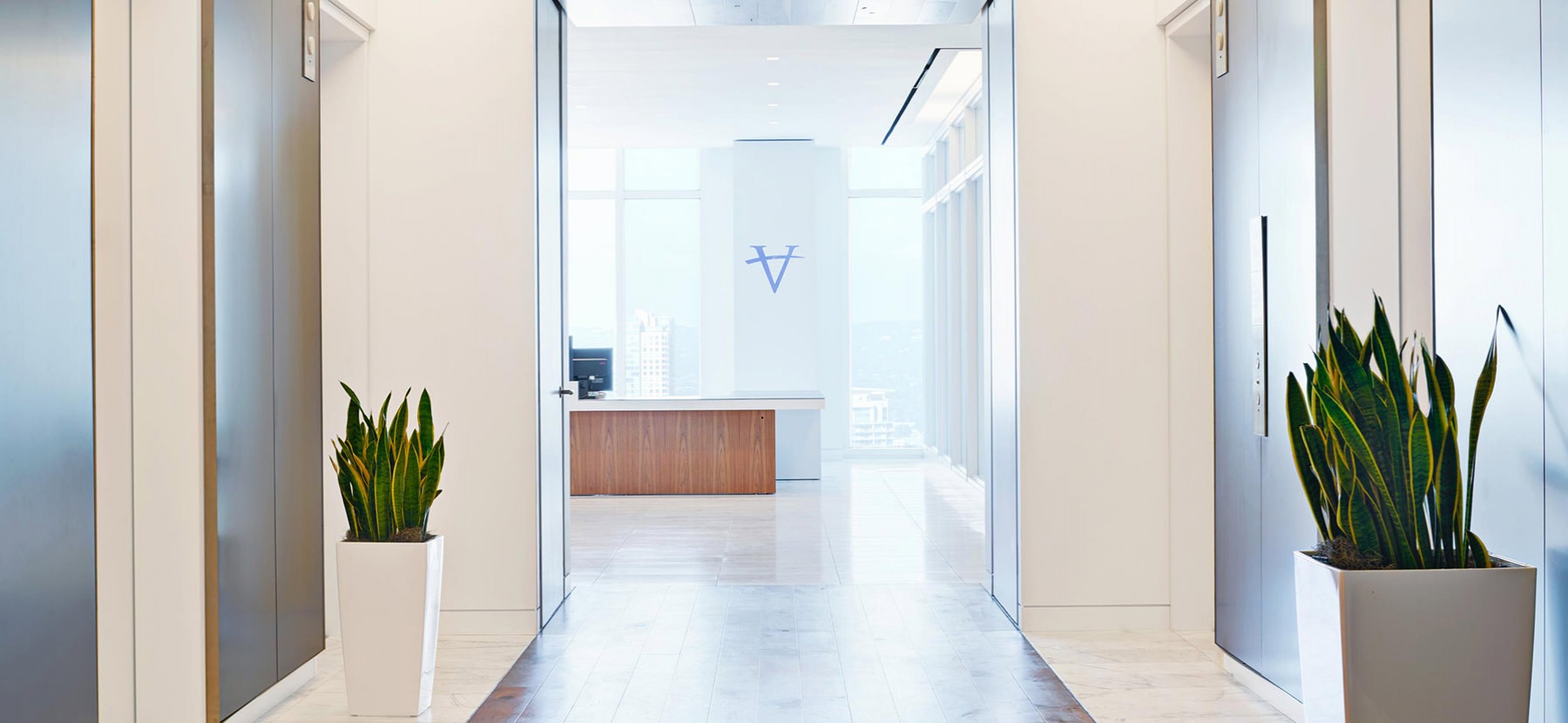 Frost Bank Tower Austin Office Space Interior 2 Group 1 Image 4